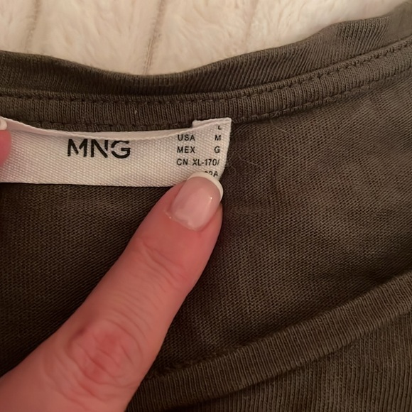 Tank top - Picture 4 of 6